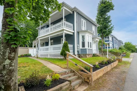$639,900 | 8 Oak Street, North Attleboro, MA 02760