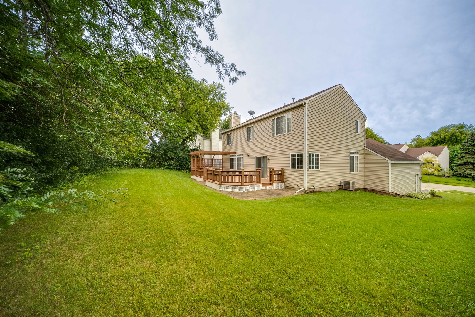 185 Aberdeen Drive Algonquin, IL 60102 - Photo 36 of 36 a view of a house with a yard