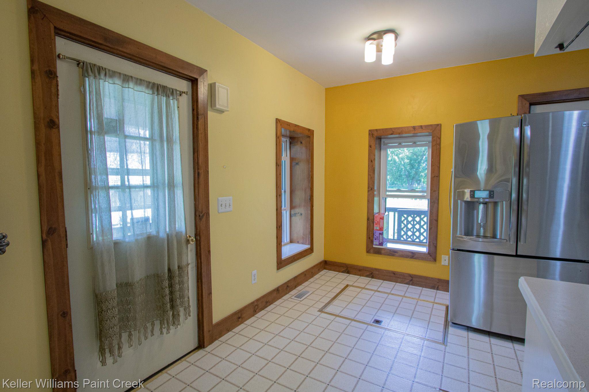 9319 Sparling Road Goodells, MI 48027 - Photo 9 of 36 Gallery Image 9