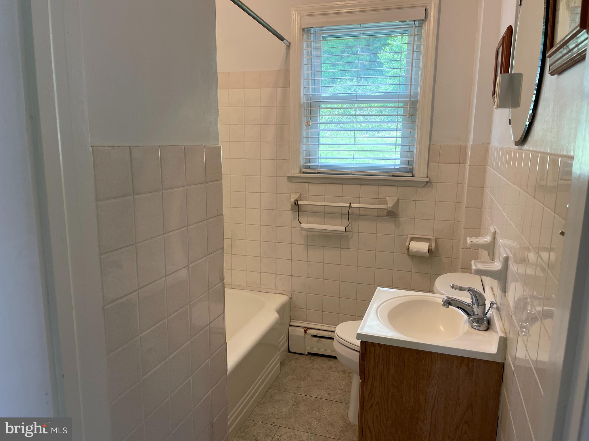 946 Matsonford Road Conshohocken, PA 19428 - Photo 9 of 16 Gallery Image 9