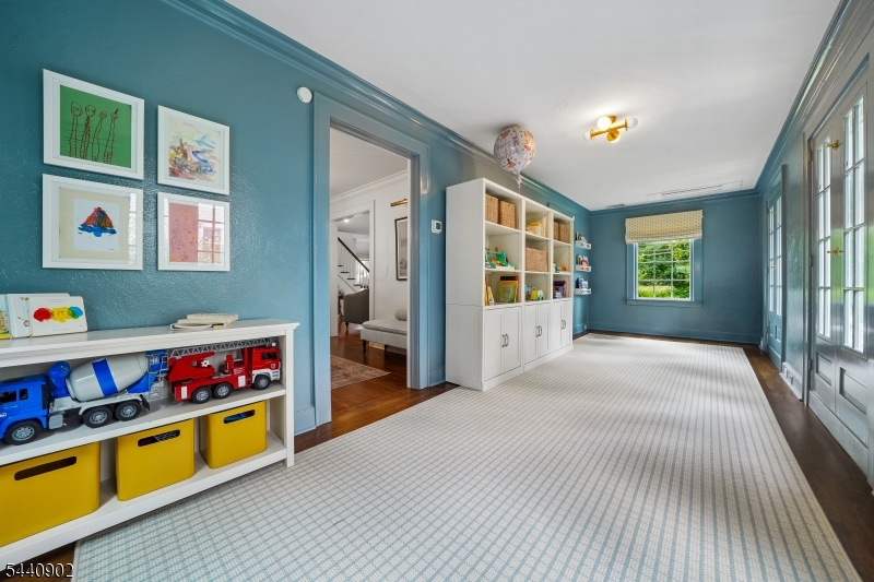 27 Pine Grove Avenue Summit, NJ 07901 - Photo 9 of 37