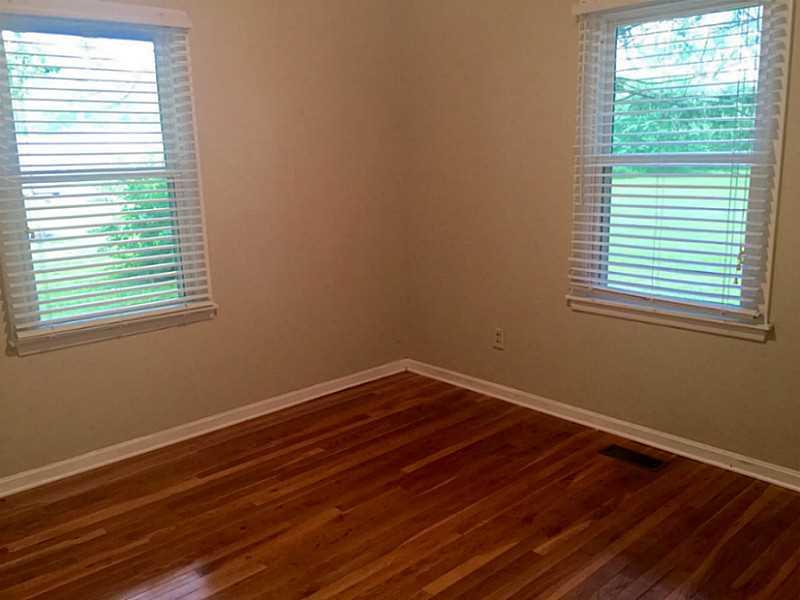 135 Bixler Road Indianapolis, IN 46227 - Photo 10 of 15 Gallery Image 10