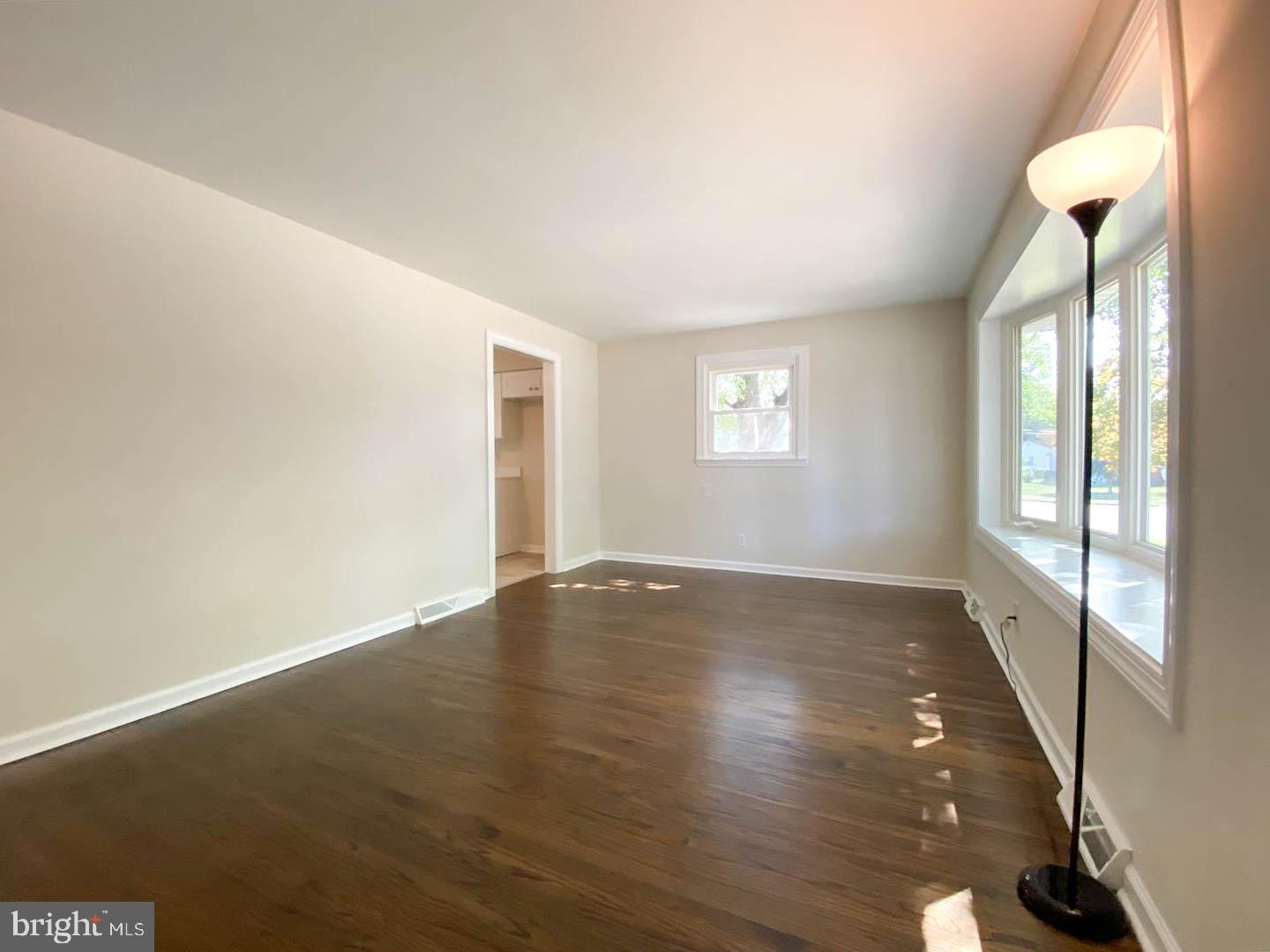 700 Heston Road Glassboro, NJ 08028 - Photo 7 of 18