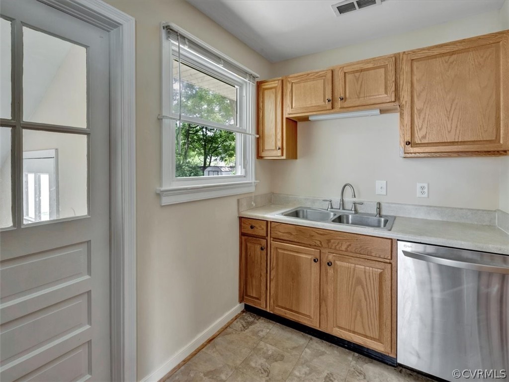 8408 Franconia Road Richmond, VA 23227 - Photo 10 of 24 Gallery Image 10