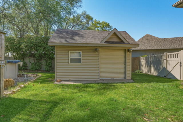 2216 Amarillo Street Portage, IN 46368 - Photo 33 of 34 640x427