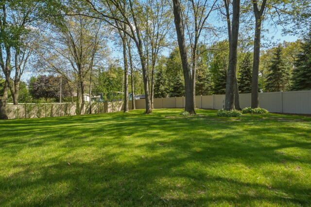 2216 Amarillo Street Portage, IN 46368 - Photo 34 of 34 640x427