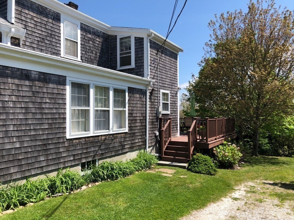 1834 Main Road Westport, MA 02790 - Photo 13 of 42