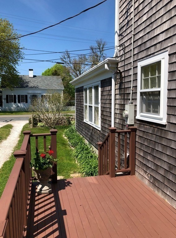 1834 Main Road Westport, MA 02790 - Photo 16 of 42