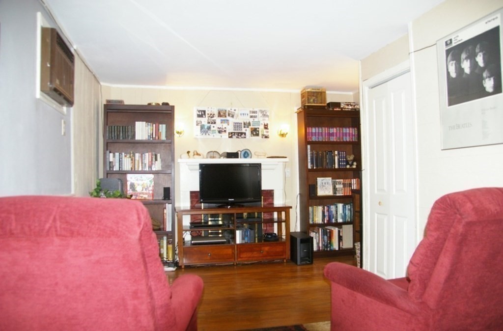 1834 Main Road Westport, MA 02790 - Photo 26 of 42