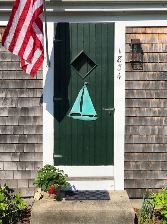 1834 Main Road Westport, MA 02790 - Photo 5 of 42