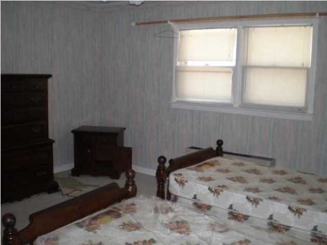 13806 Medora Road Louisville, KY 40272 - Photo 16 of 18 Additional Photo