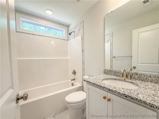 $399,999 | 7743 Skylark Court, Autryville, NC 28318