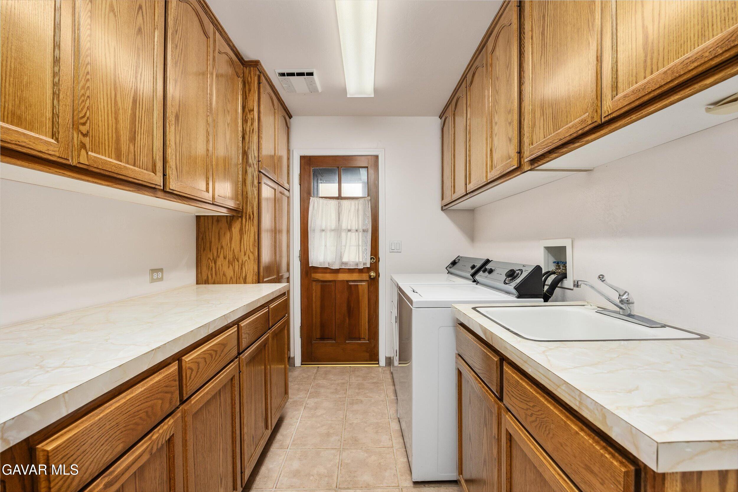 23901 El Rancho Drive Tehachapi, CA 93561 - Photo 25 of 34 20-Illuminate Photography - 23901 El Ran