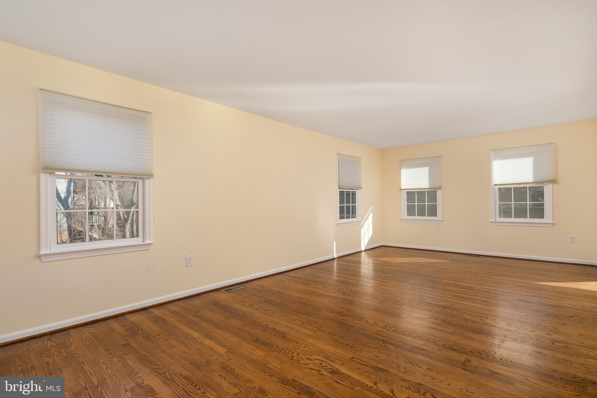 6861 Chelsea Road McLean, VA 22101 - Photo 13 of 35