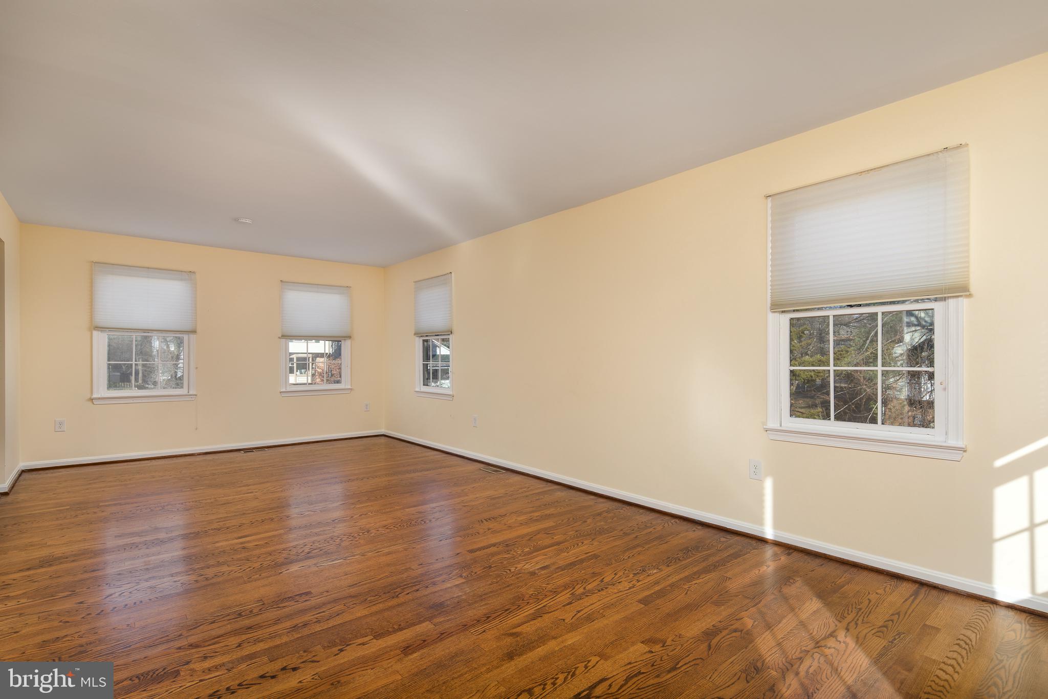 6861 Chelsea Road McLean, VA 22101 - Photo 14 of 35