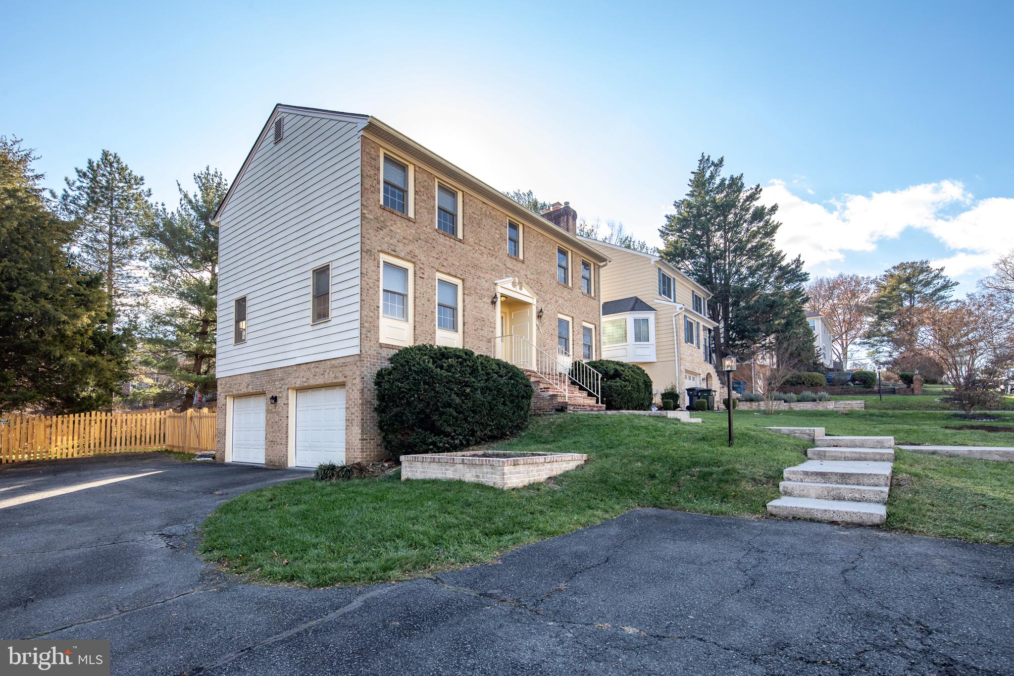 6861 Chelsea Road McLean, VA 22101 - Photo 4 of 35