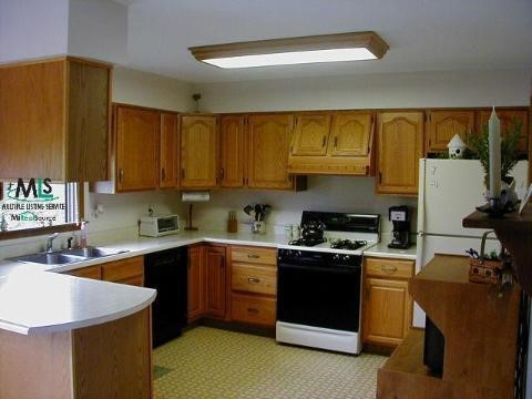 429 North State Road Carsonville, MI 48419 - Photo 6 of 11 551773-5.JPG
