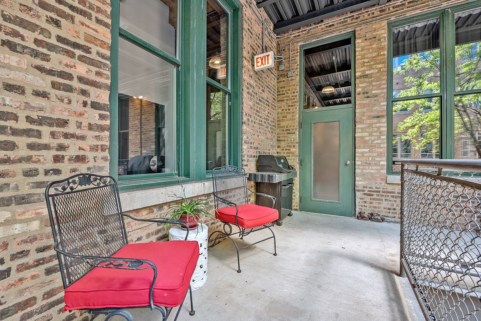 331 South Peoria Street, Unit 303 Chicago, IL 60607 - Photo 24 of 25 a view of interior of house with outdoor seating