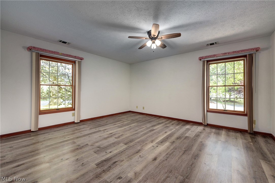 22481 Center Ridge Road, Unit 105 Rocky River, OH 44116 - Photo 27 of 35