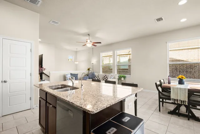 $2,150 | 18101 Pomelo Lane, Unit B, Pflugerville, TX 78660