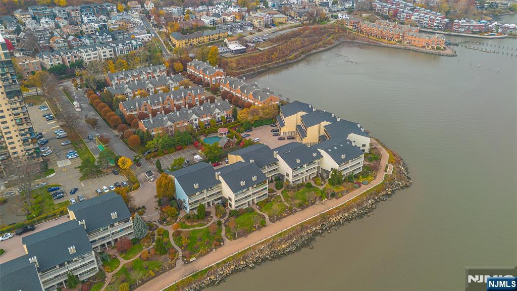 1225 River Road, Unit 7D Edgewater, NJ 07020 - Photo 9 of 41