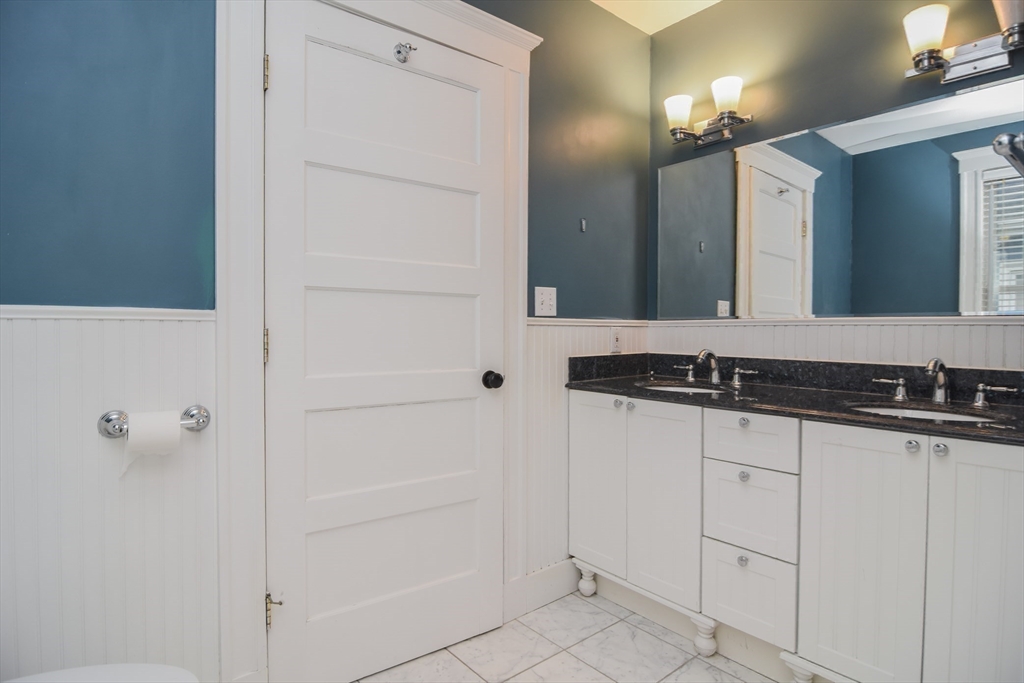 11 Marion Road, Unit 1 Arlington, MA 02474 - Photo 18 of 22 Gallery Image 18