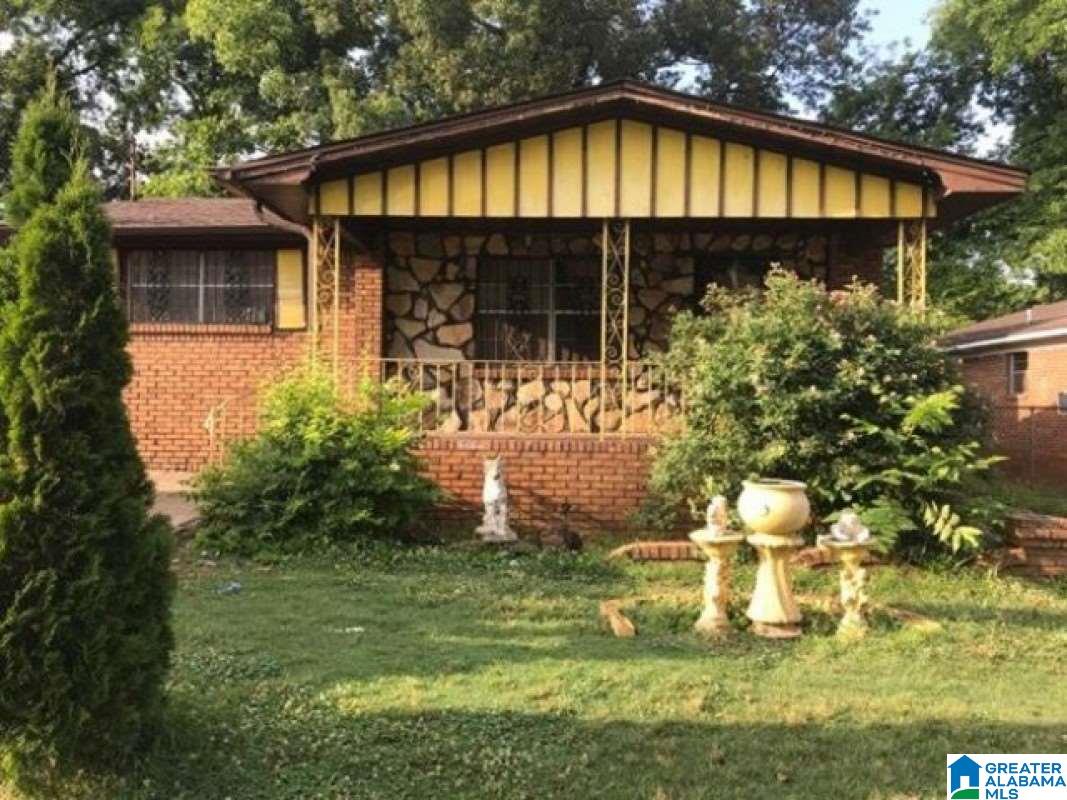 3745 Rutledge Avenue Southwest Birmingham, AL 35221 - Photo 1 of 5