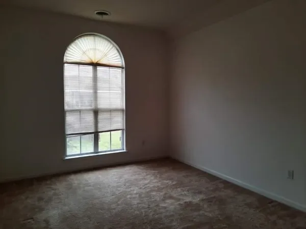 $2,200 | 4456 Alixs Drive, Memphis, TN 38125