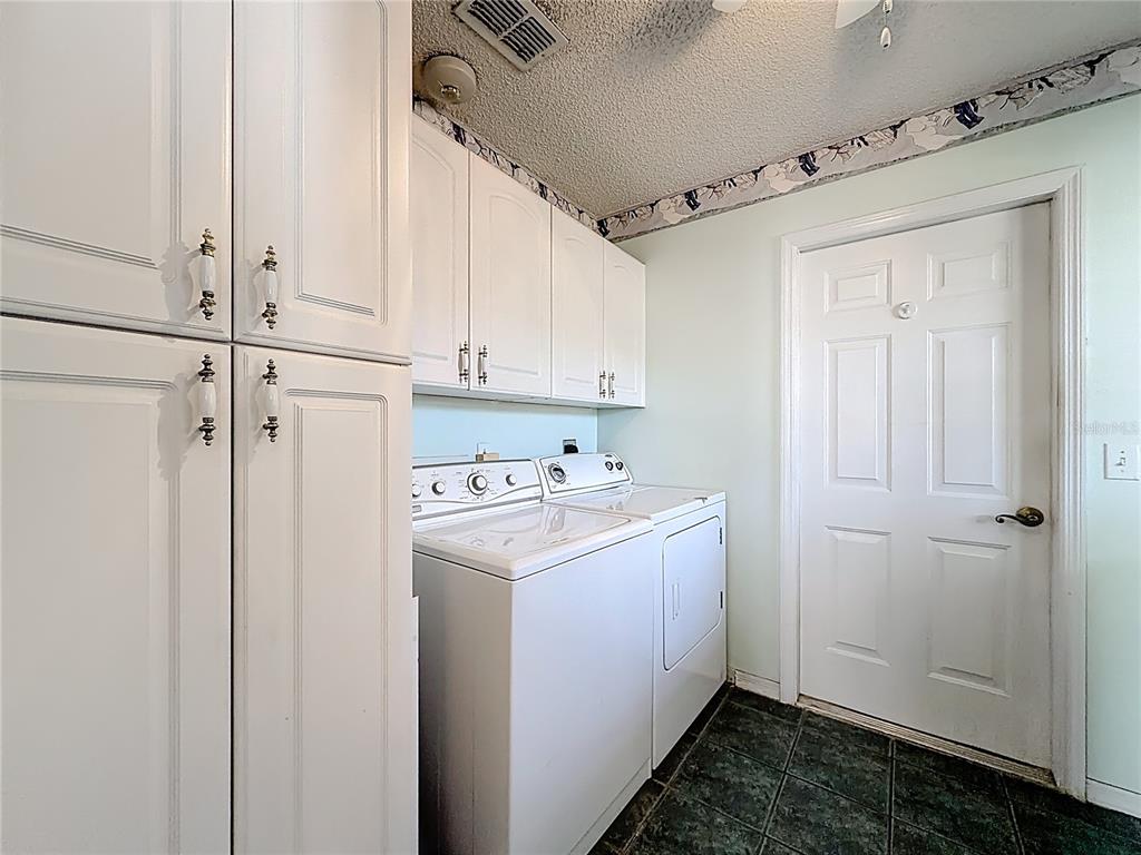 1109 Saldivar Road The Villages, FL 32159 - Photo 29 of 36