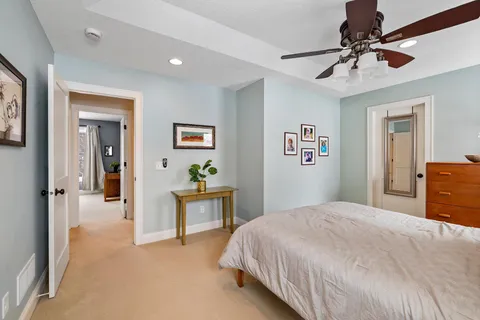 $899,900 | 5137 Vincent Avenue South, Minneapolis, MN 55410