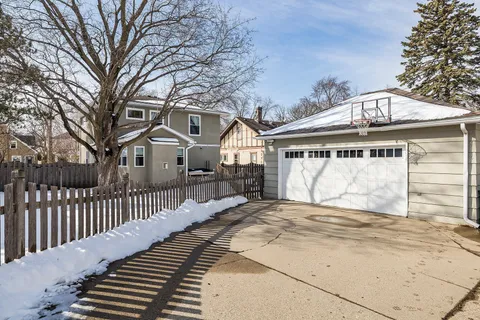 $899,900 | 5137 Vincent Avenue South, Minneapolis, MN 55410