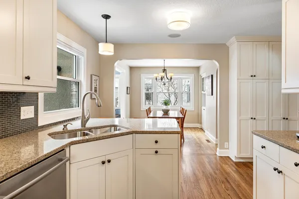 $899,900 | 5137 Vincent Avenue South, Minneapolis, MN 55410