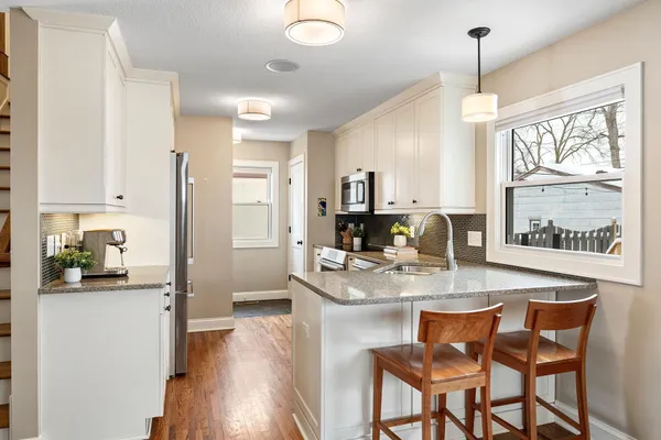 $899,900 | 5137 Vincent Avenue South, Minneapolis, MN 55410