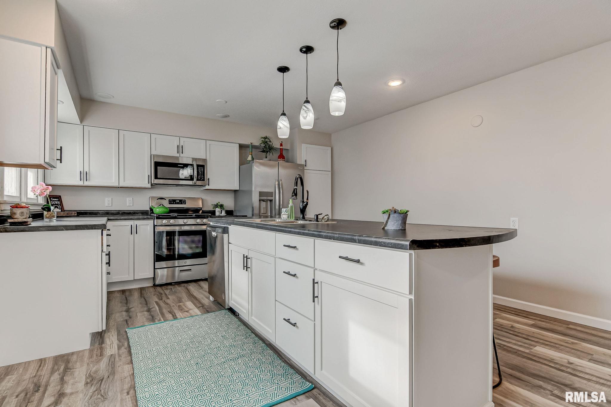 2030 Cambridge Road Springfield, IL 62704 - Photo 11 of 35 Gallery Image 11