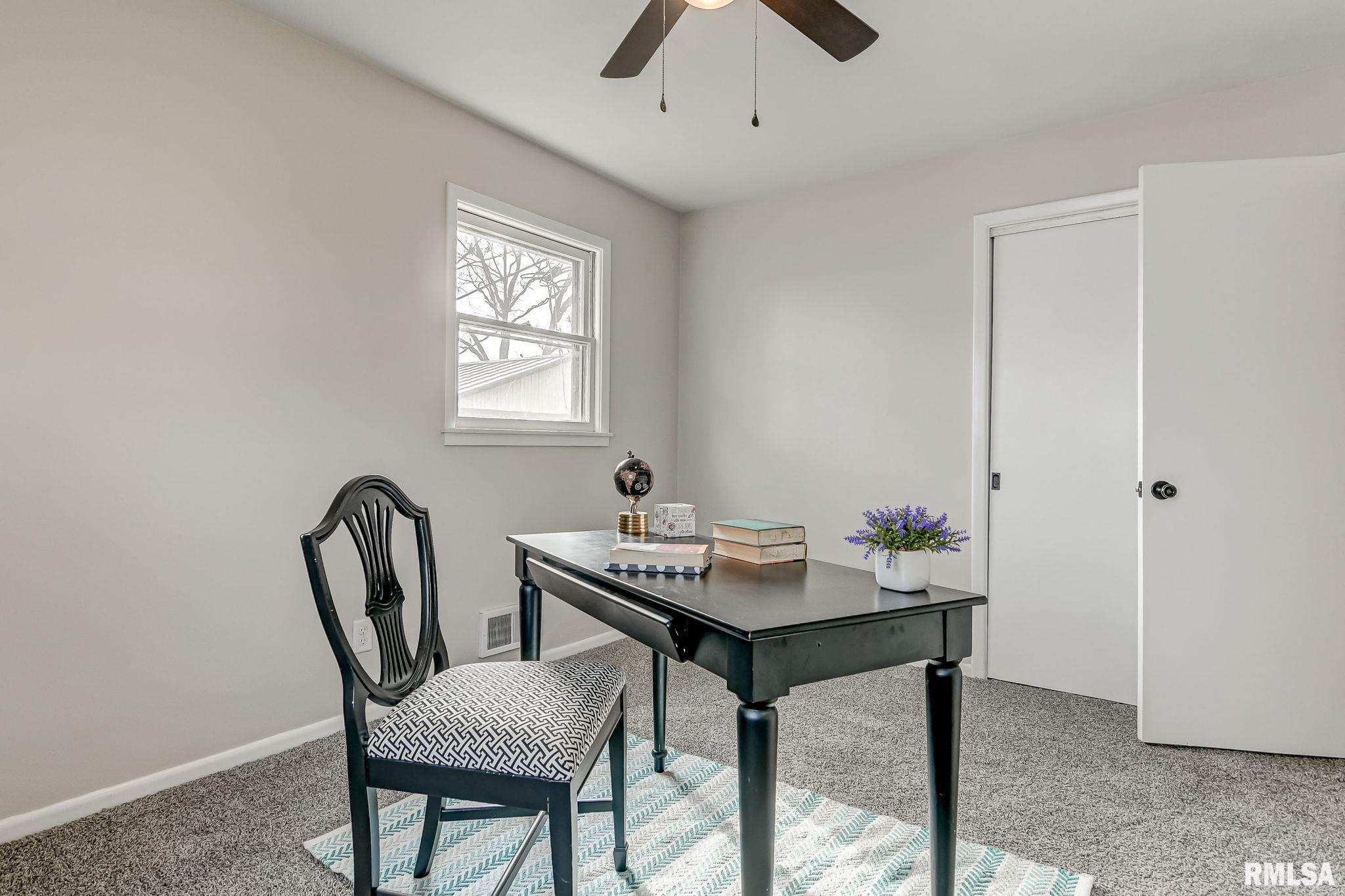 2030 Cambridge Road Springfield, IL 62704 - Photo 15 of 35 Gallery Image 15