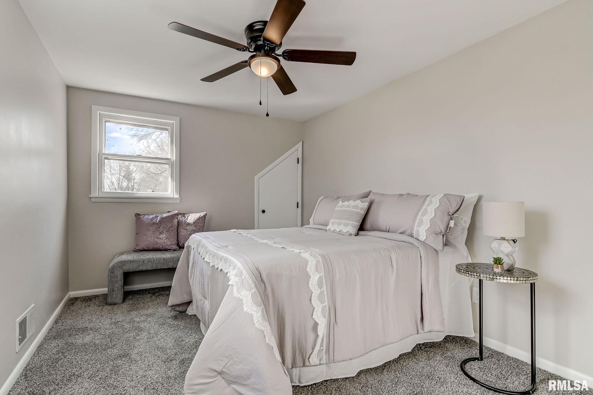 2030 Cambridge Road Springfield, IL 62704 - Photo 19 of 35 Gallery Image 19