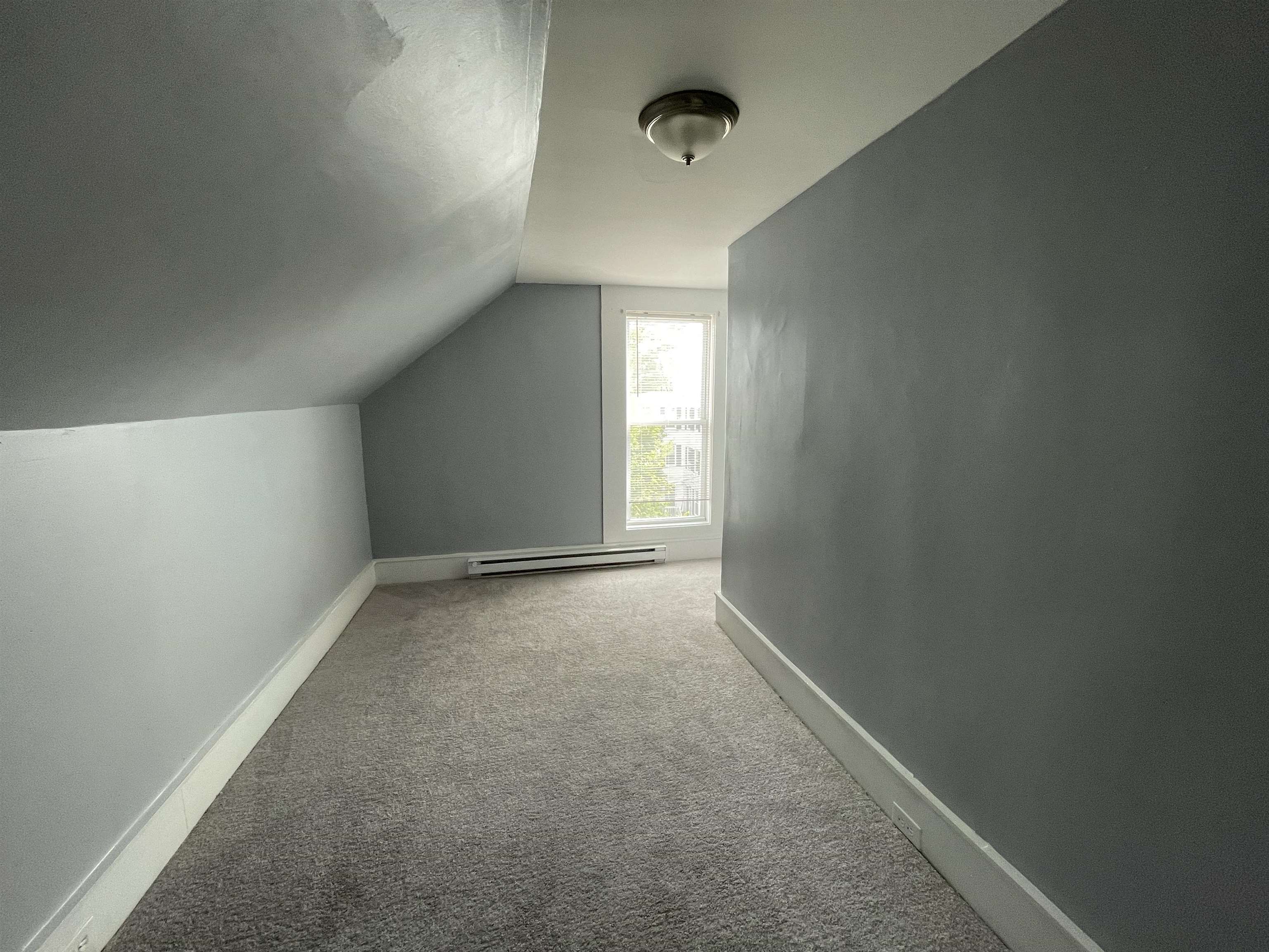 412 Manchester Street Manchester, NH 03103 - Photo 23 of 27
