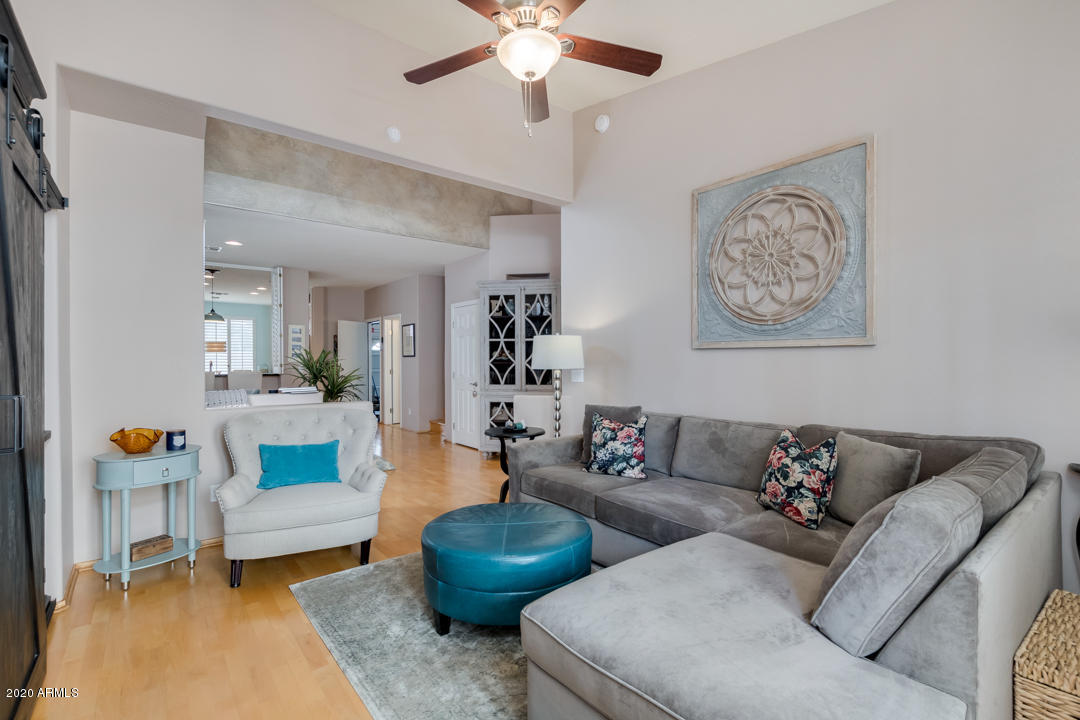 1024 East Frye Road, Unit 1045 Phoenix, AZ 85048 - Photo 4 of 27 09-Frye