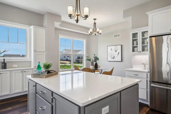 $679,900 | 1388 Prairie Creek Boulevard, Unit 12E, Oconomowoc, WI 53066