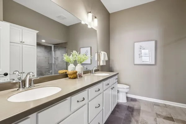 $679,900 | 1388 Prairie Creek Boulevard, Unit 12E, Oconomowoc, WI 53066