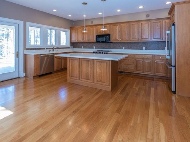 5053 Timber Ridge Drive Columbus, IN 47201 - Photo 10 of 38 Gallery Image 10