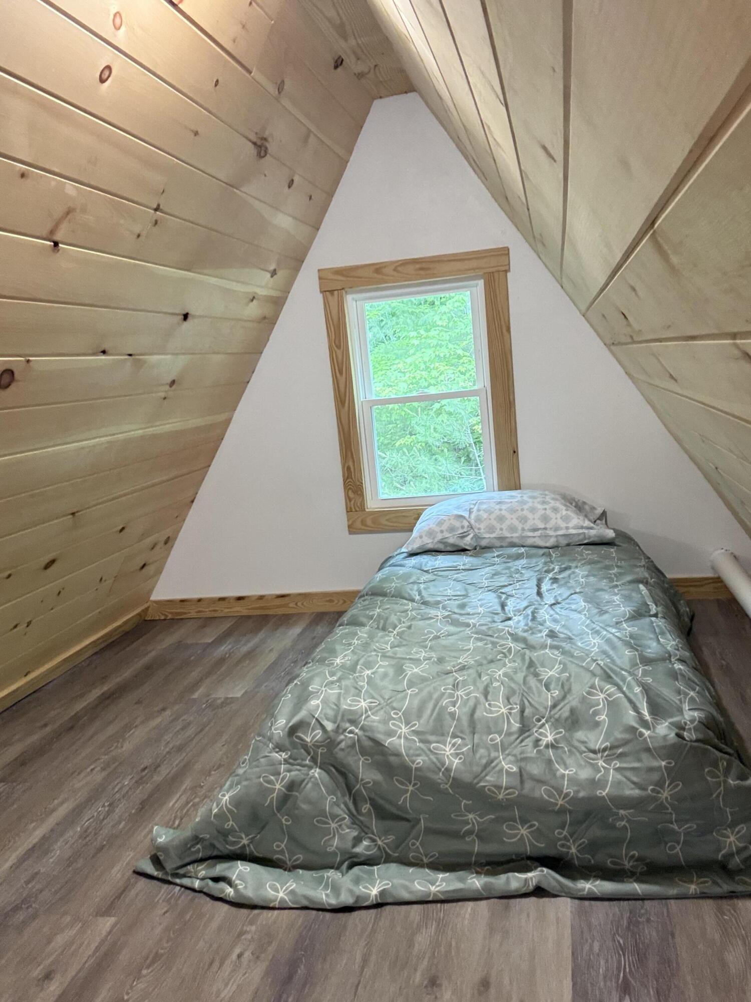 0 Fincastle Road Rogers, KY 41365 - Photo 13 of 33 Loft, twin bed