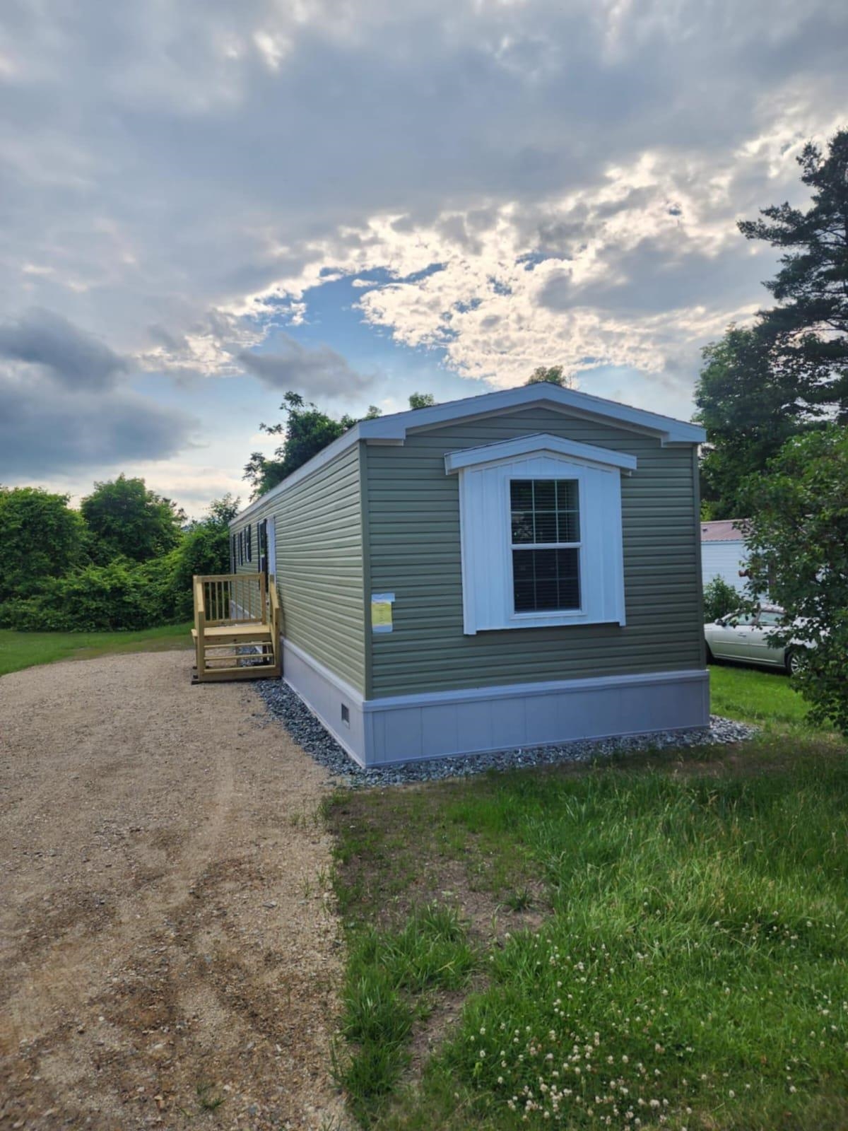 29 Curtis Avenue Rutland, VT 05701 - Photo 2 of 5