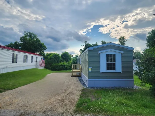 $101,899 | 29 Curtis Avenue, Rutland, VT 05701