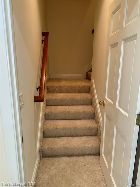 12088 Pinebrook Lane South Lyon, MI 48178 - Photo 54 of 73