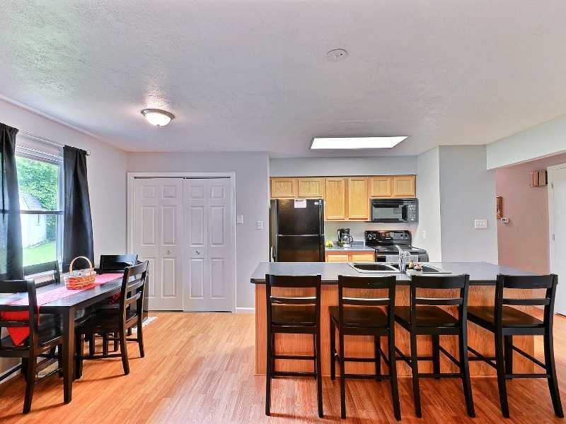 996 Stonegate Road Greenwood, IN 46142 - Photo 5 of 18 Gallery Image 5