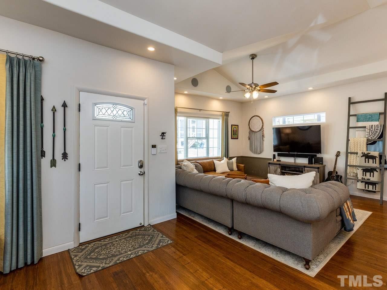 608 East South Street Raleigh, NC 27601 - Photo 5 of 29 Gallery Image 5