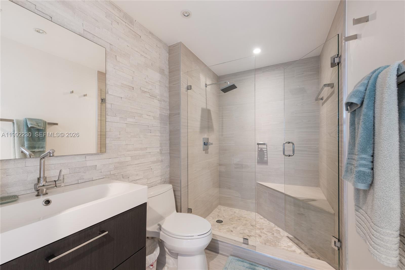 90 Alton Road, Unit PH3309 Miami Beach, FL 33139 - Photo 12 of 21