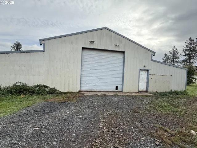 $265,000 | 33425 Tate Road, Creswell, OR 97426