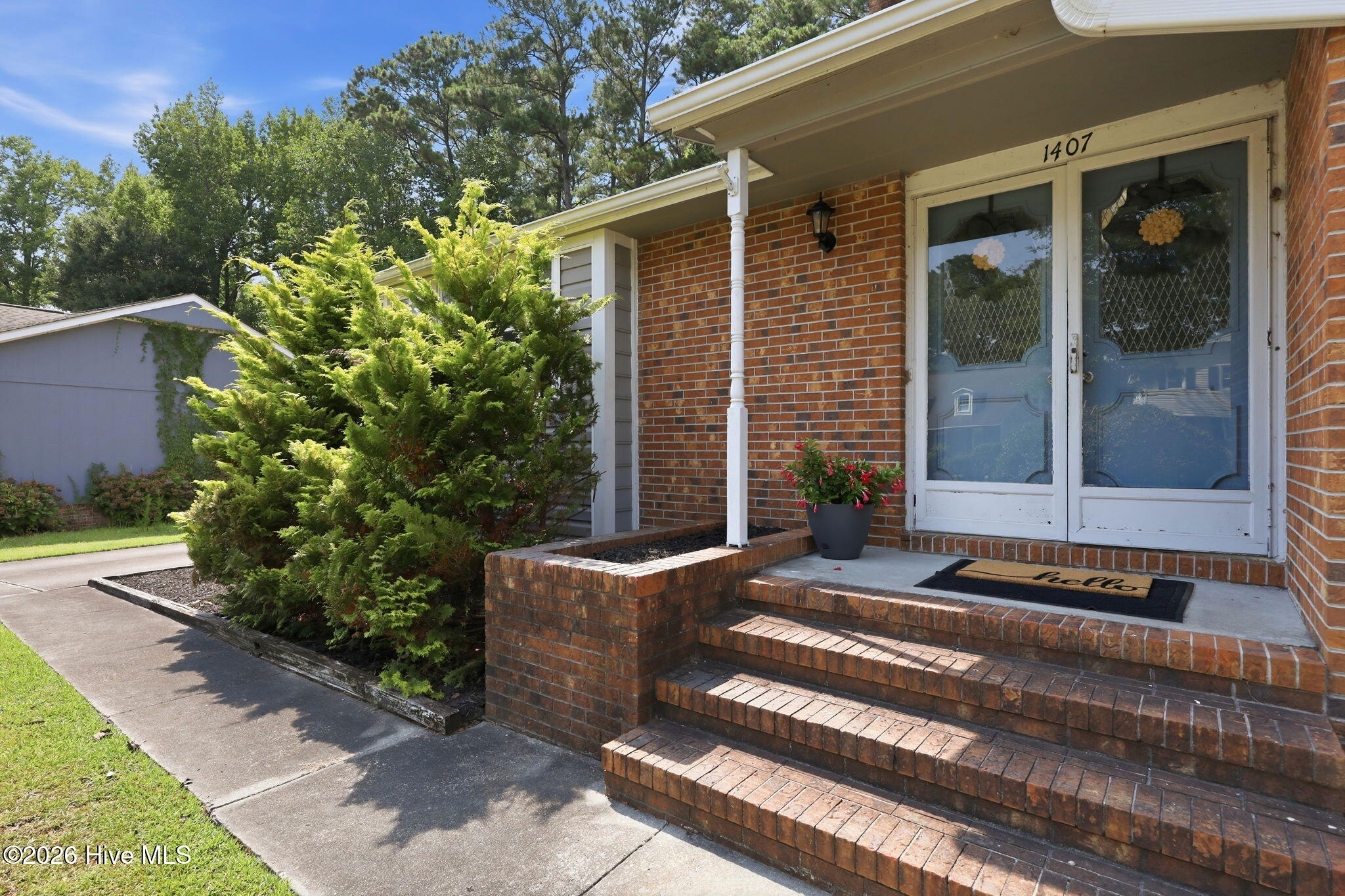 1407 Clifton Road Jacksonville, NC 28540 - Photo 2 of 49